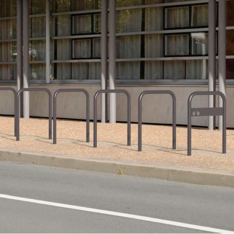 Arc per bicicletes simple amb senyalètica